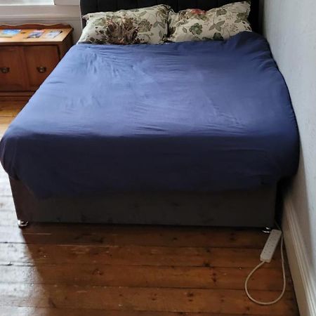 City Centre Flat - Sleep Upto 4 Единбург Екстер'єр фото